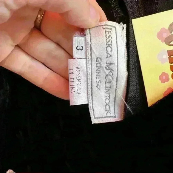 Vintage Gunne Sax Jessica McClintock Black velvet dress with white lace size 3 - Picture 8 of 9